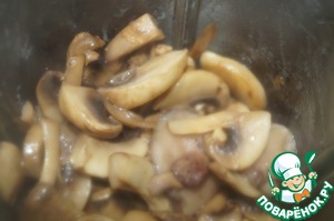 Суп из маслят: рецепты из свежих грибов, как приготовить, сколько варить, крем-суп, молочный, сырный, постный, в мультиварке