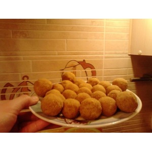 ����� ����