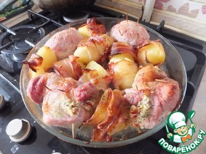 Рецепт Рулетики из свинины с творогом и сладким перцем