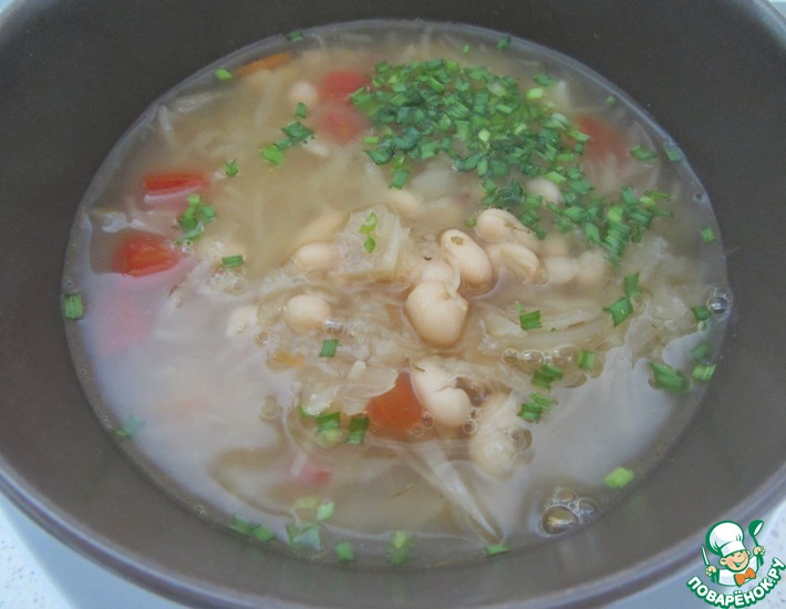 Рецепт: Фасолевый суп с квашеной капустой