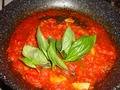 Соус из помидоров черри и базилика