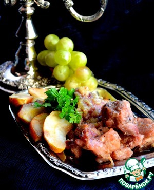 Рецепт Свинина по-французски с имбирем и яблоками