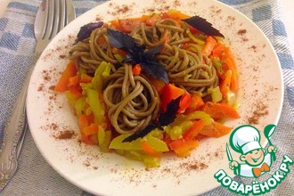 Рецепт: Гречневая лапша с овощами и соусом терияки