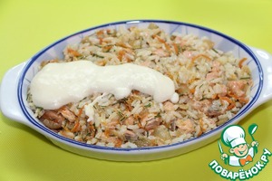 Рыбно-рисовая запеканка под сырным соусом