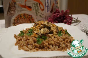 Рецепт Гречка с грибами и баклажанами в сметанном соусе