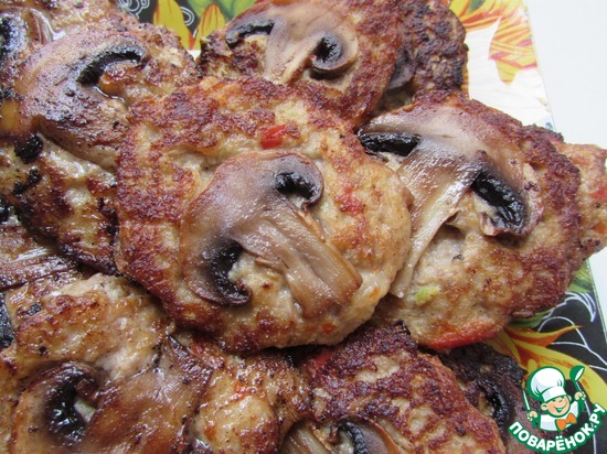 Куриные оладья "Овощная фантазия" по рецепту masha vet https://www.povarenok.ru/recipes/show/114395/