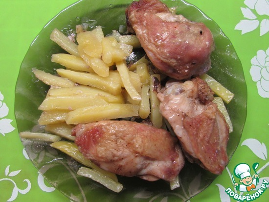 Курица с картошкой "2 в 1 " по рецепту Ируня https://www.povarenok.ru/recipes/show/5963/