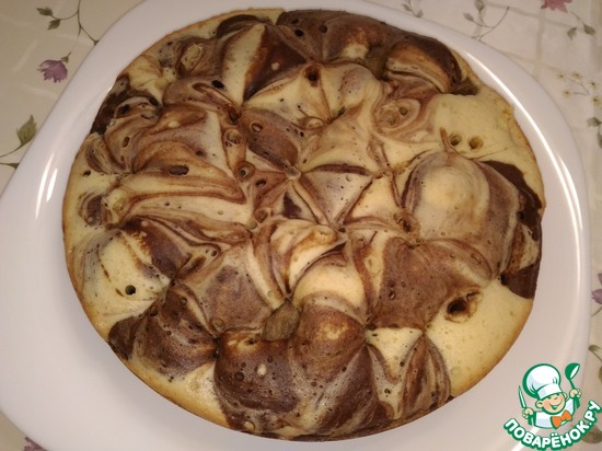 Мраморный пирог с бананами в мультиварке