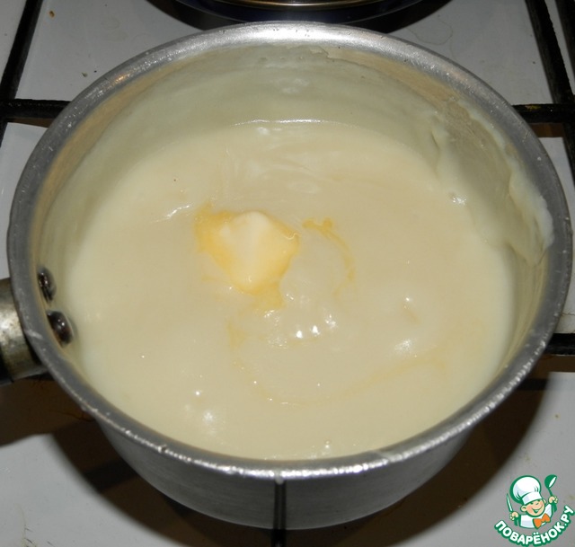 Рецепт заварного теста без яиц. Заварной крем Англез. Заварной крем с яйцом. Заварной крем без яиц на молоке. Густой заварной крем.