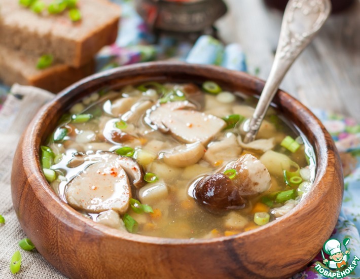 Рецепт: Суп с белыми грибами