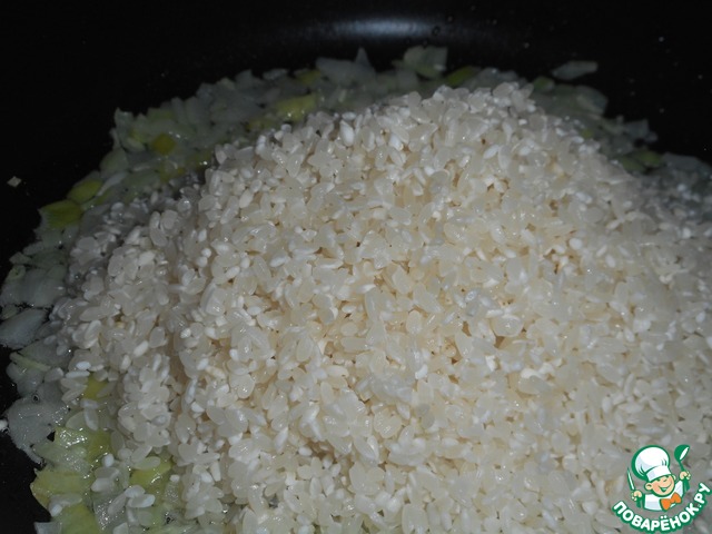 рис с луком рецепт с фото. в рис добавляют лук. рис для ризотто. в рис добавляют лук. в рис добавляют лук.