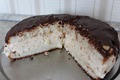 В разрезе торт "Птичье молоко"