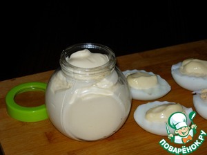Homemade mayonnaise 