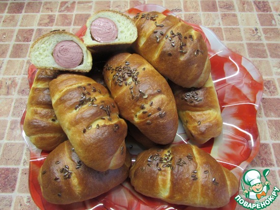 Булочки с сосисками по рецепту Tamara Shepeleva https://www.povarenok.ru/recipes/show/87512/