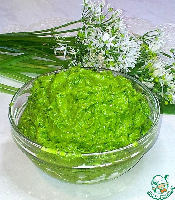 хорошее зеленое масло. укропный соус. зеленое масло. масло с зеленью. хорошее зеленое масло.