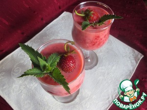 Клубника со сметаной – кулинарный рецепт