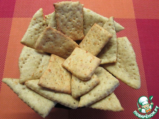 Крекеры сырные из гороховой муки по рецепту Kcuxen https://www.povarenok.ru/recipes/show/111776/