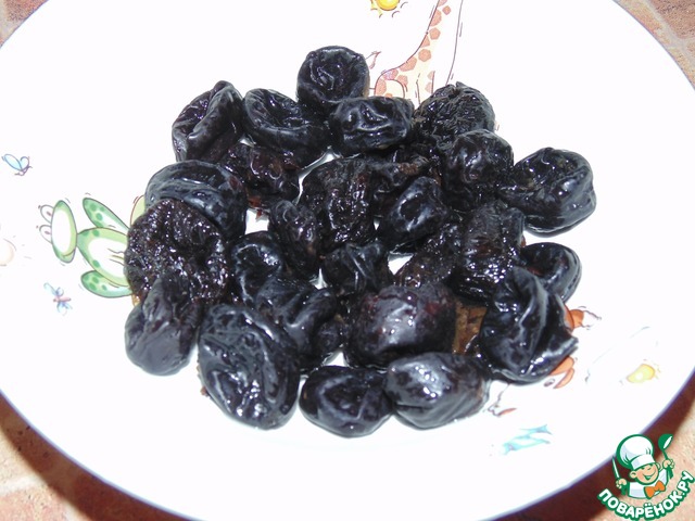 финики изюм курага чернослив. как мыть чернослив перед употреблением с рынка. чернослив мытые. как мыть чернослив. как мыть чернослив.
