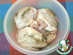 Запечённые бёдрышки в аджике - 5 пошаговых фото в рецепте