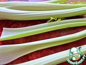 Салаты с сельдереем, яблоком и сыром: праздничные рецепты – ПроОвощи.ру