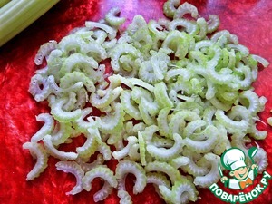 Салаты с сельдереем, яблоком и сыром: праздничные рецепты – ПроОвощи.ру