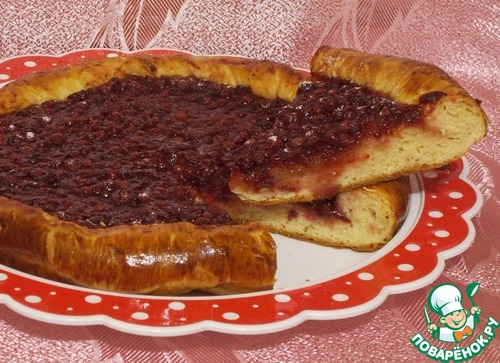 Рецепт Брусничный пирог «К празднику»