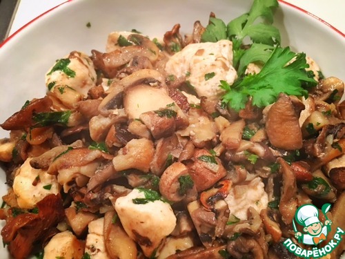 Рецепт Курица с грибами и чесноком «Ничего лишнего»