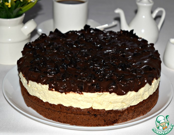 Рецепт: Шоколадный торт с черносливом На счастье
