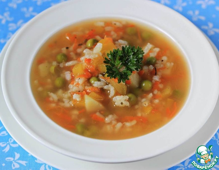 Рецепт: Суп с рисом, кабачком и горошком