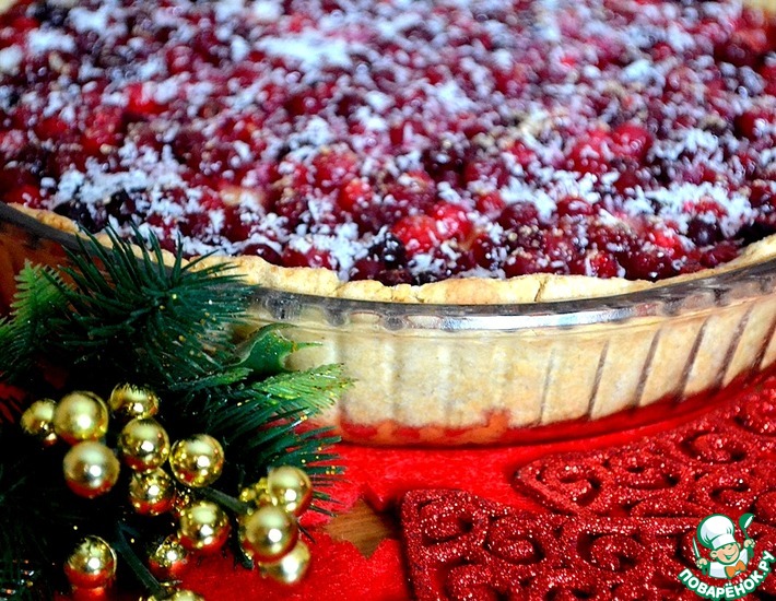 Рецепт: Клюквенный пирог Новогодняя сказка