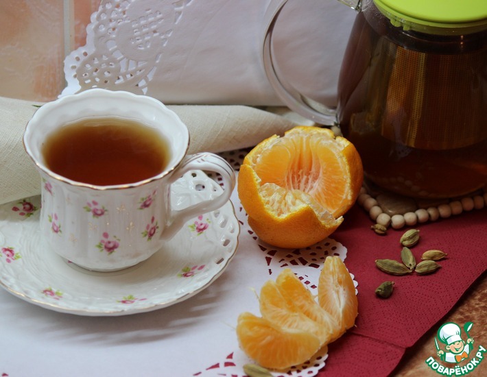 Рецепт: Чай оригинальный с кардамоном и мандаринами