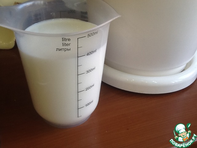 1 литр молока в мл. Кефир 250 мл. Кефир 200 мл. Кефир стакан мл. 200 Миллилитров кефира.