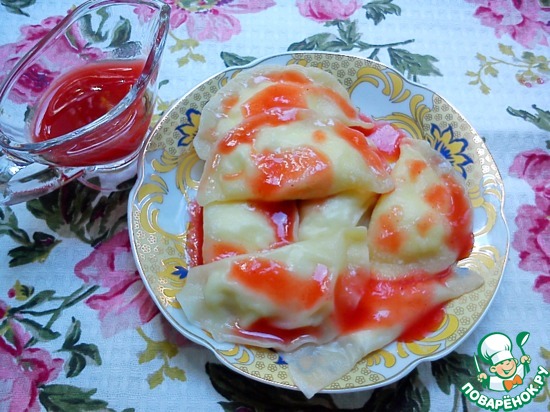 Вареники с творогом и клубникой