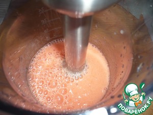 Салат с солеными огурцами – 12 рецептов