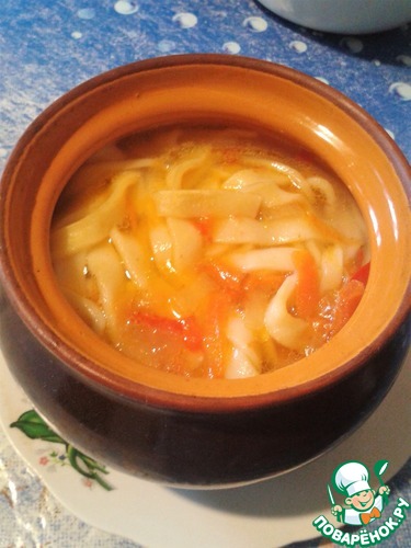 Домашняя лапша в горшочке