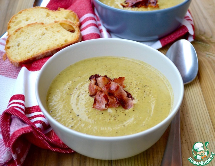 Рецепт: Суп-пюре из брокколи с сыром