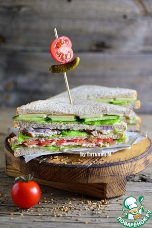 Сэндвич с курицей - 3 быстрых пошаговых рецепта с фото