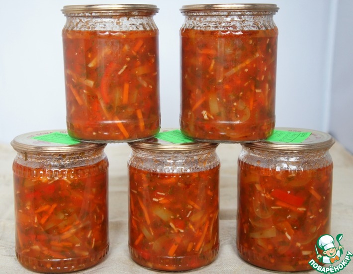 Рецепт: Перец в томатном соусе с овощами