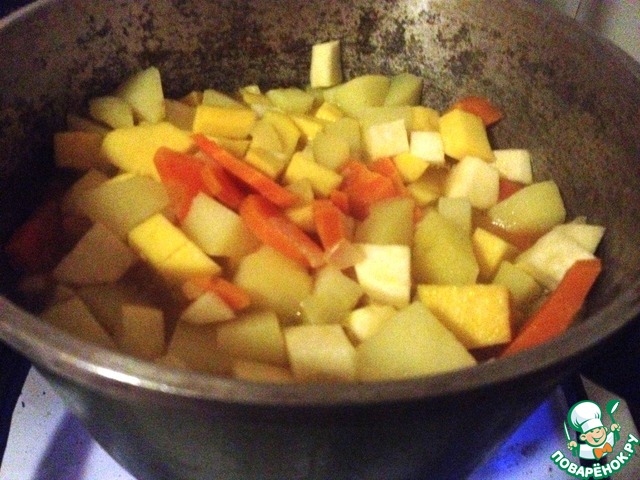 овощное рагу с кабачками. рагу овощное малышу в год. овощи тушеные по балкански. овощное рагу для ребенка 1 год. овощное рагу для ребенка 1 год.