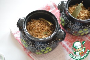 Перловая каша в горшочках, пошаговый рецепт на 1073 ккал, фото, ингредиенты - @portnova_yulia