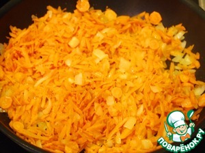 Простой рецепт куриных тефтелей с рисом под соево-сметанным соусом