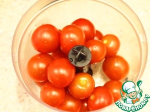 Простой рецепт куриных тефтелей с рисом под соево-сметанным соусом