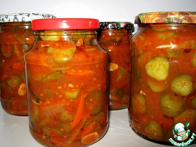 Огурцы в томатном соусе – кулинарный рецепт