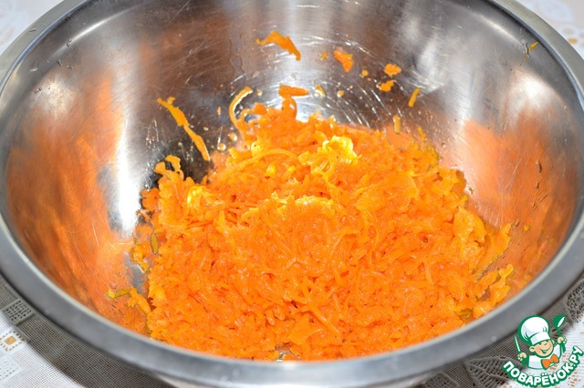 Пирог Рыжик с морковью.