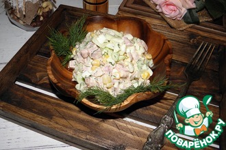 Рецепт: Салат с копченой курицей Нежный