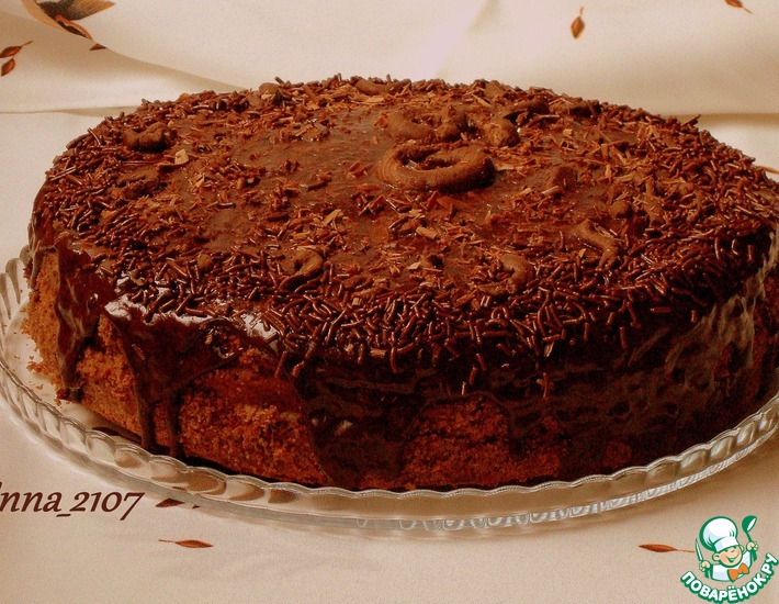 Шоколадный торт с вишневой прослойкой и масляно-заварным кремом на сметане - рецепт автора Елена