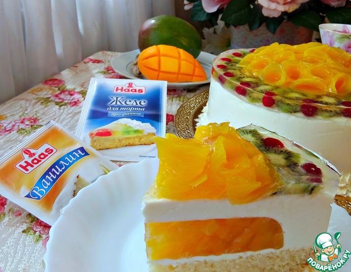 Рецепт: Ванильный торт с манго