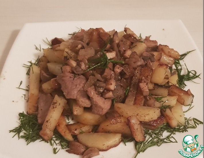 Рецепт: Жареный картофель с мясом и грибами