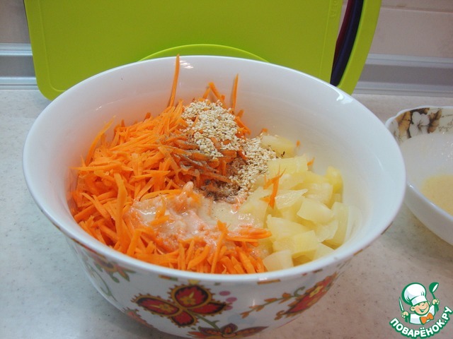 салат морковь с ананасом. салат морковь ананас. салат с ананасом и курицей и корейской морковкой. салат с ананасом и корейской морковкой. витаминный салат с ананасом.