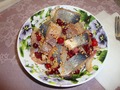 Сельдь в клюквенном маринаде